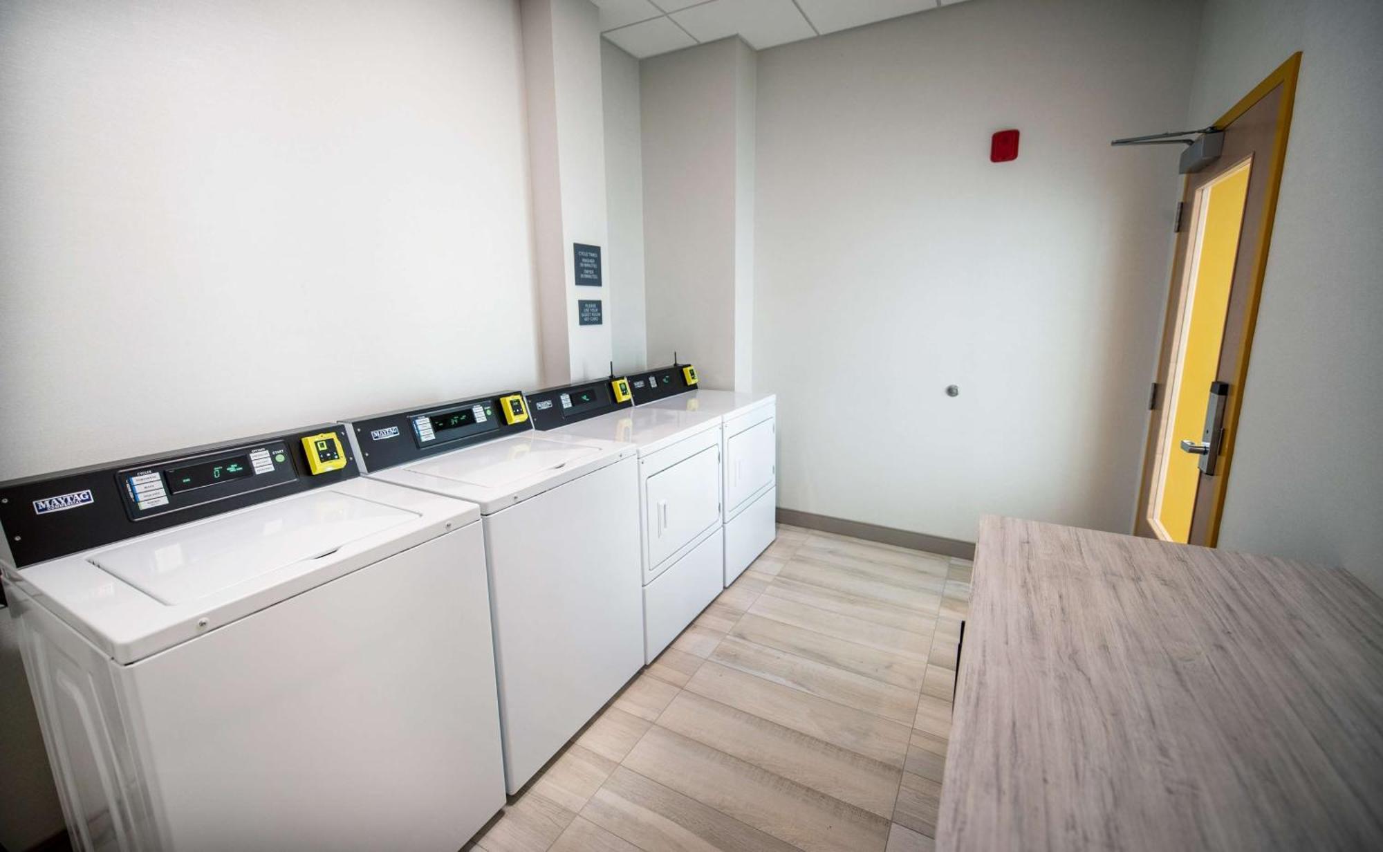 Hilton Garden Inn Moncton Downtown, Nb エクステリア 写真